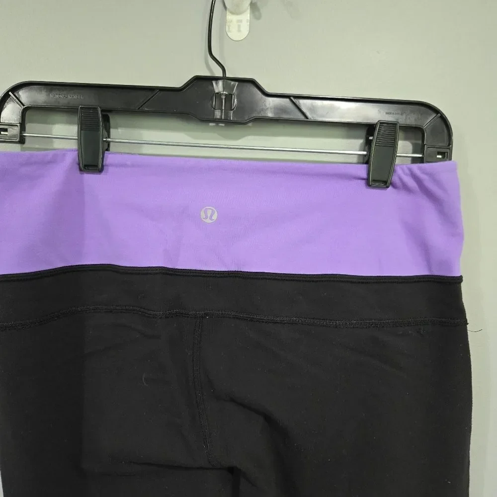 🐢 Lululemon Hip To Be Zen Crop Leggings
